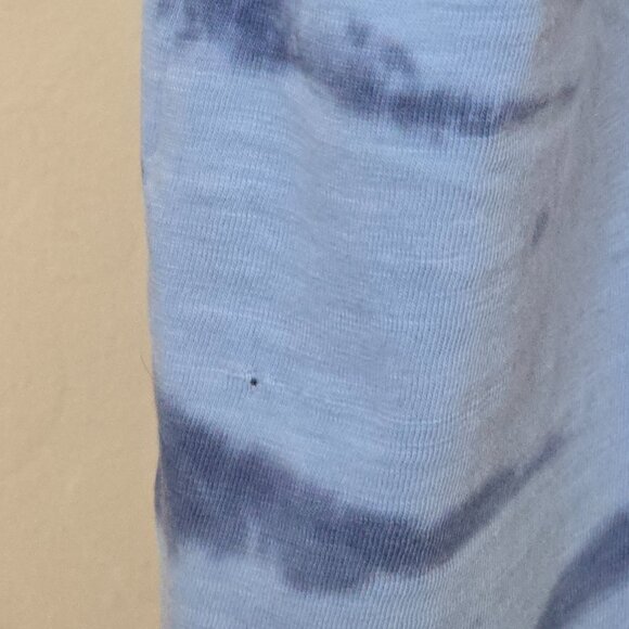 PINK Victoria's Secret Blue Tie Dye Love Pink Pocket Tee Shirt - Picture 11 of 15